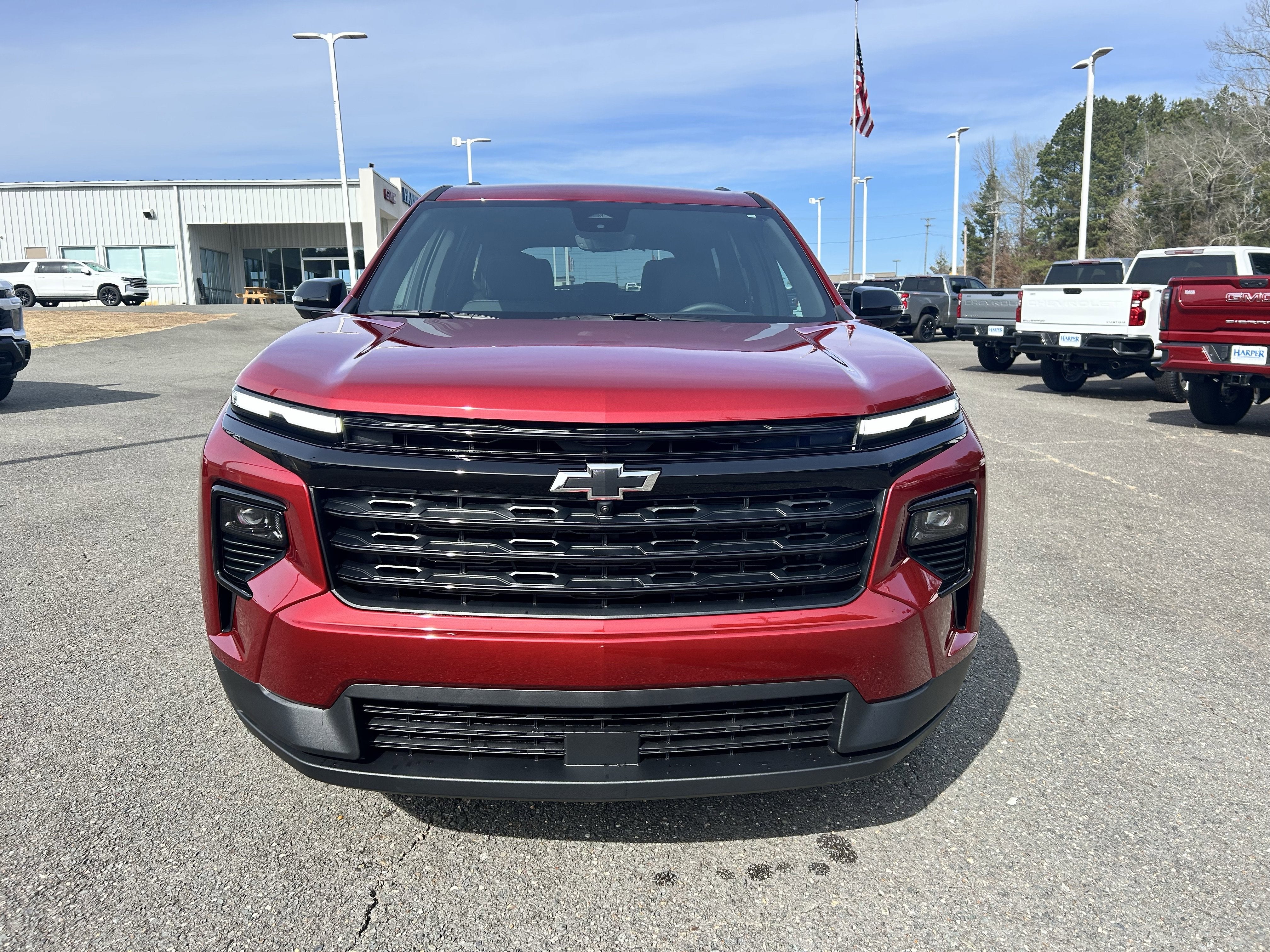 2026 Chevrolet Traverse FWD LT