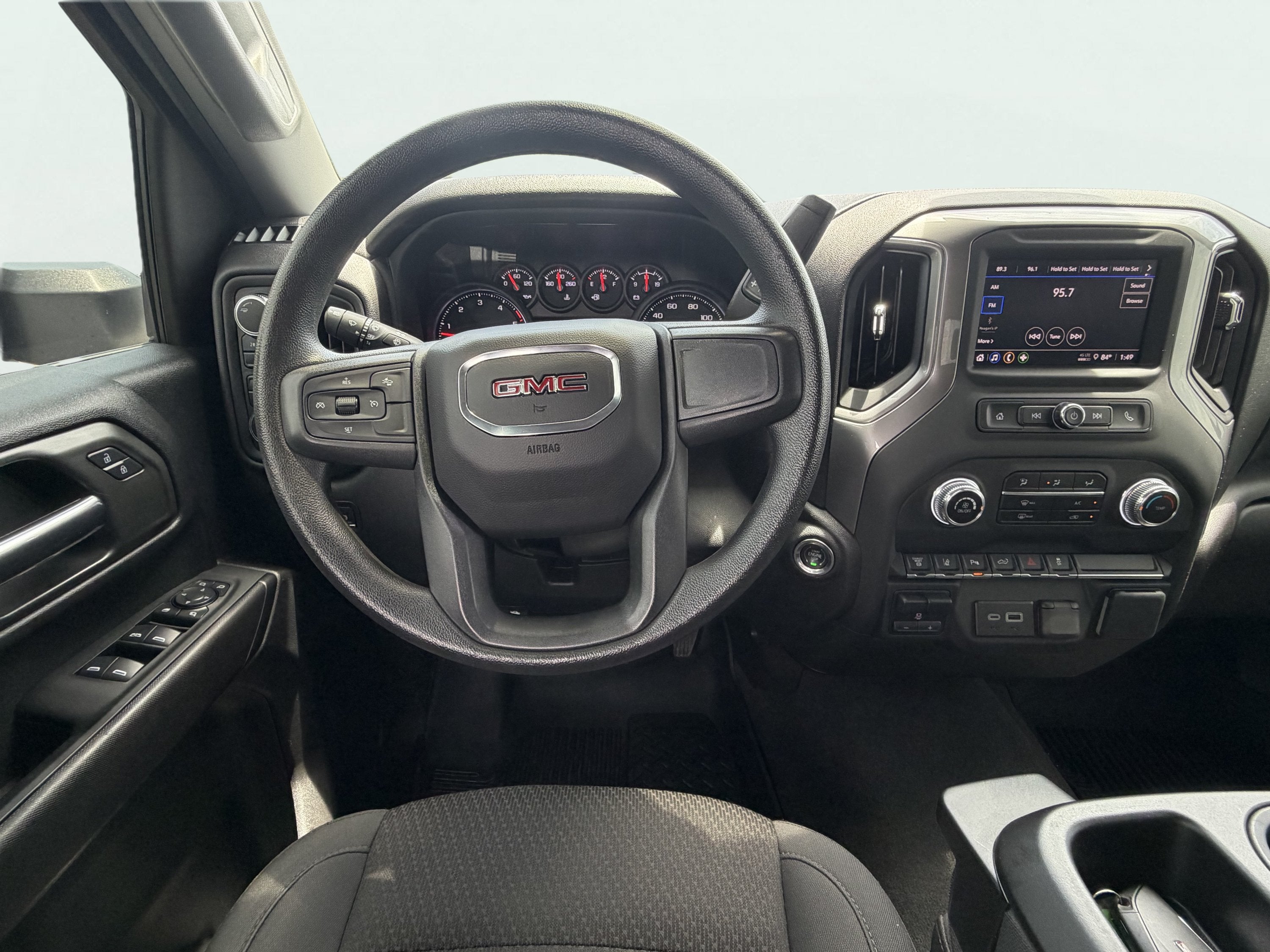 2024 GMC Sierra 2500 HD Pro