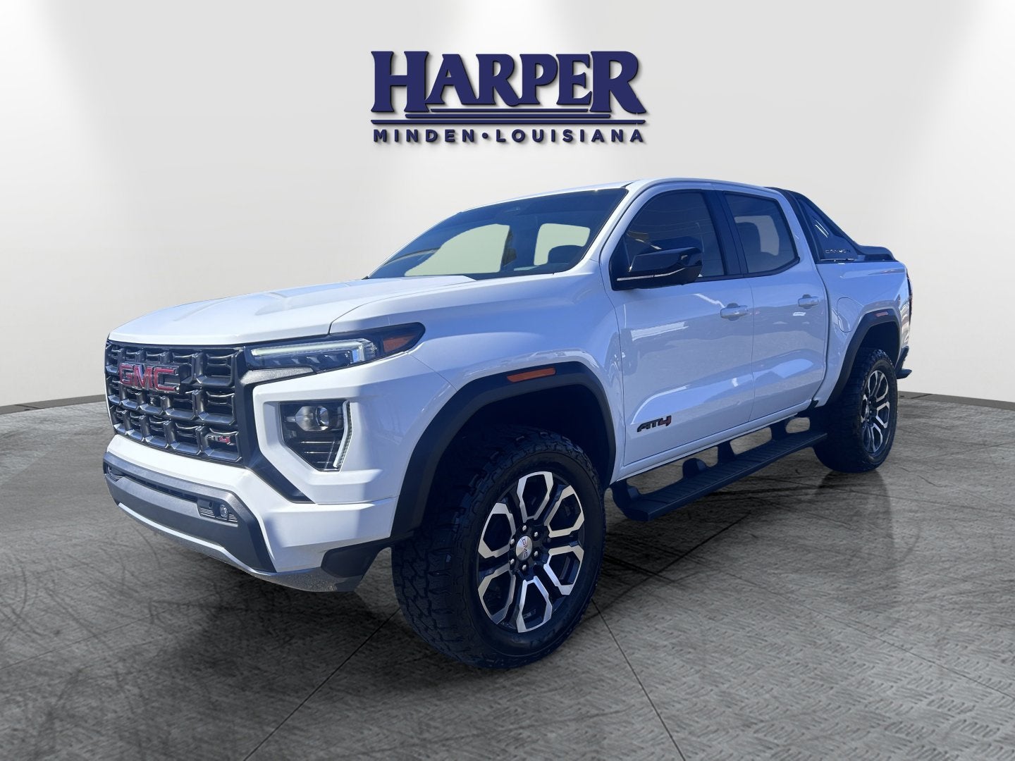 2023 GMC Canyon 4WD AT4