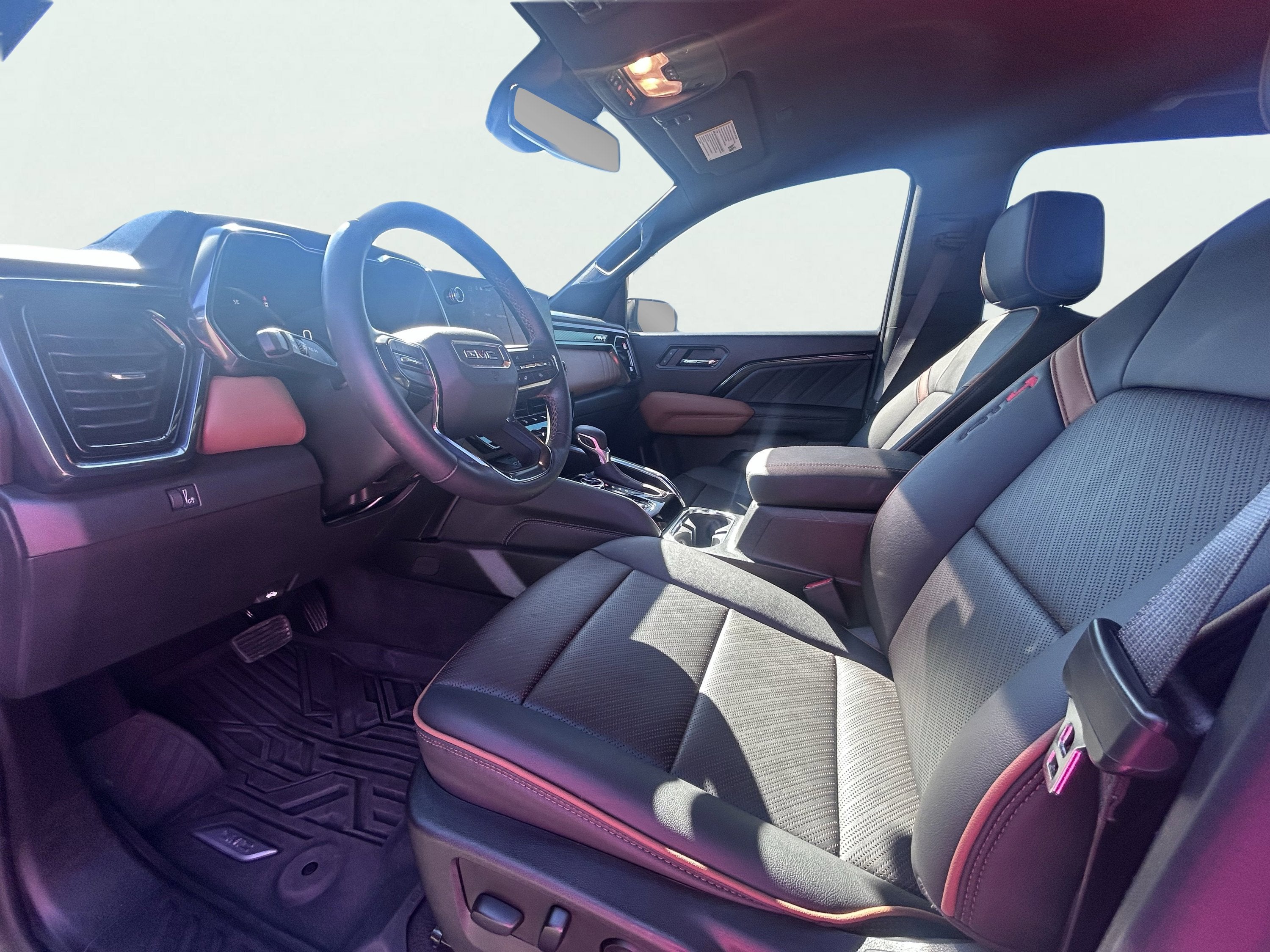 2023 GMC Canyon 4WD AT4